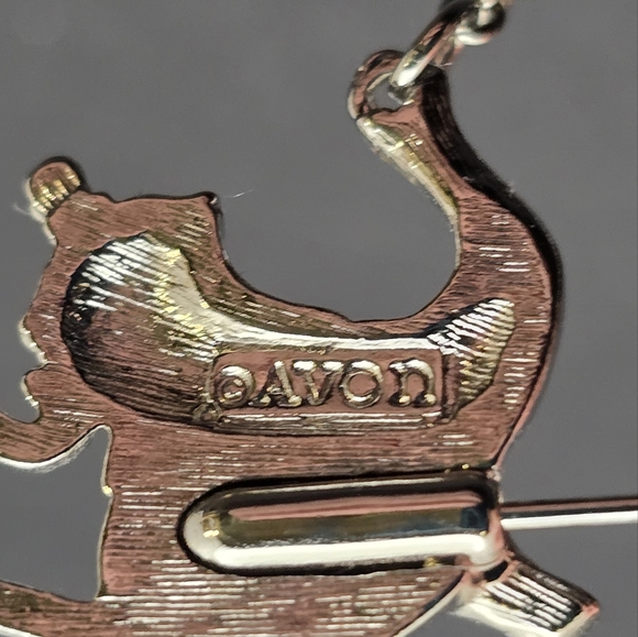 Avon Silver Teapot Chain And Cup Brooch - Picture 2 of 6